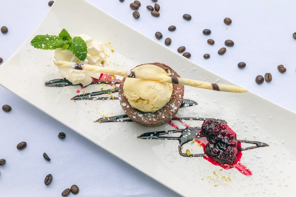 Schloss Restaurant Wasserburg Eis