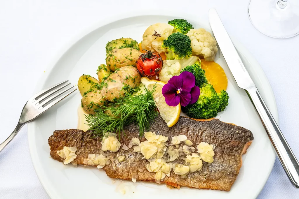 Schloss Restaurant Wasserburg Fischgericht